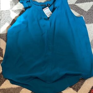 NWT blouse, size XL